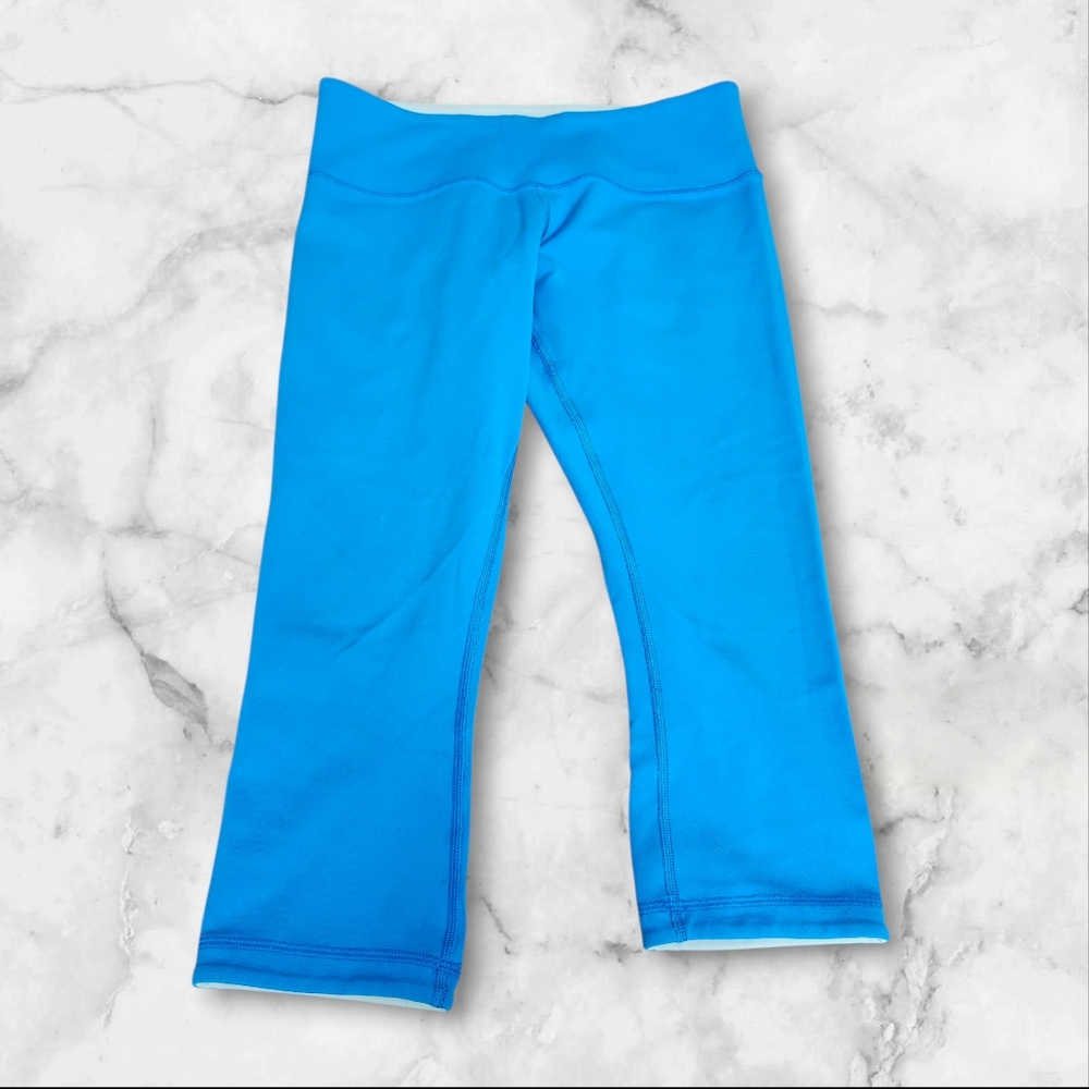 Lululemon Cropped Leggings - Picture 3 of 4